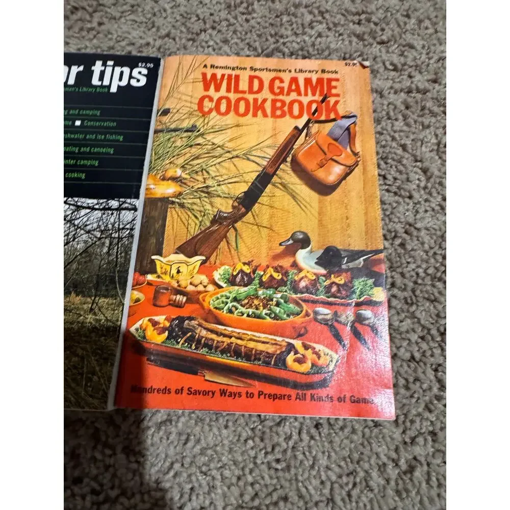 Set of 2 Vintage Remington Sportsmen's Library Books Wild Game Cookbook/Outdoor